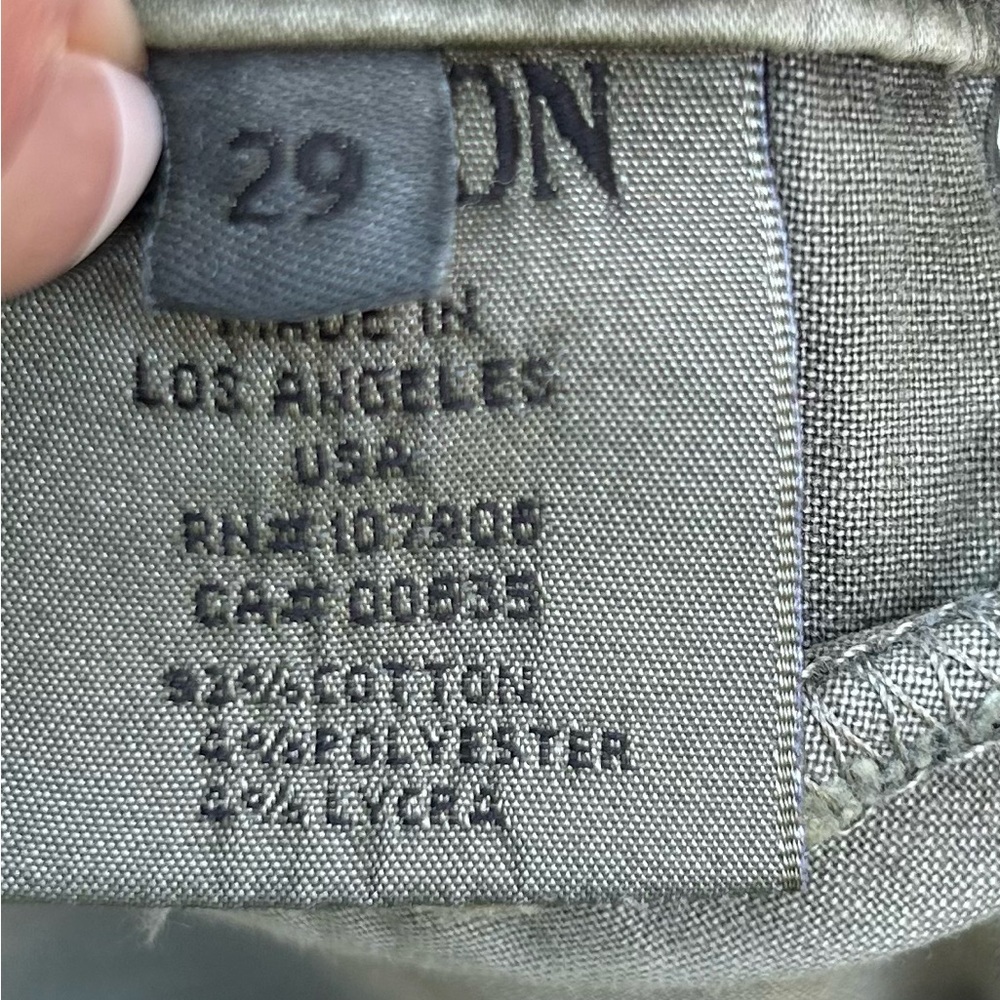NWOT-Sz29 Hudson jeans grey/green color.Midrise Nico Super Skinny w/slight sheen - Picture 5 of 10